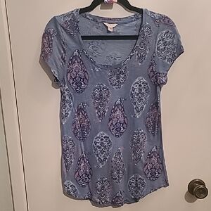 37. Lucky Brand Fitted Gray Cap Sleeve T-Shirt